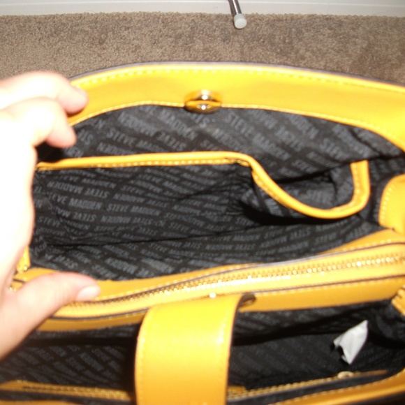 🔥Final Price🔥 Steve Madden Yellow Bag - Picture 6 of 8
